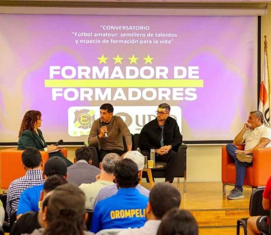 Everton y UDLA inician la cuarta versión de Formador de Formadores Everton y UDLA inician la cuarta versión de Formador de Formadores