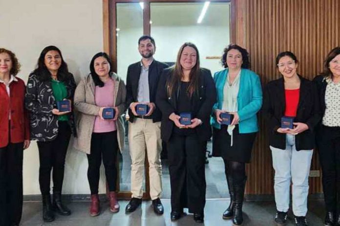 JUNJI Metropolitana y UDLA fortalecen alianza para contribuir a la formación en Educación Parvularia JUNJI Metropolitana y UDLA fortalecen alianza para contribuir a la formación en Educación Parvularia