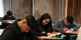 Jóvenes de más de 70 establecimientos de La Araucanía completan programas de acceso temprano e inclusivo UCT Jóvenes de más de 70 establecimientos de La Araucanía completan programas de acceso temprano e inclusivo UCT
