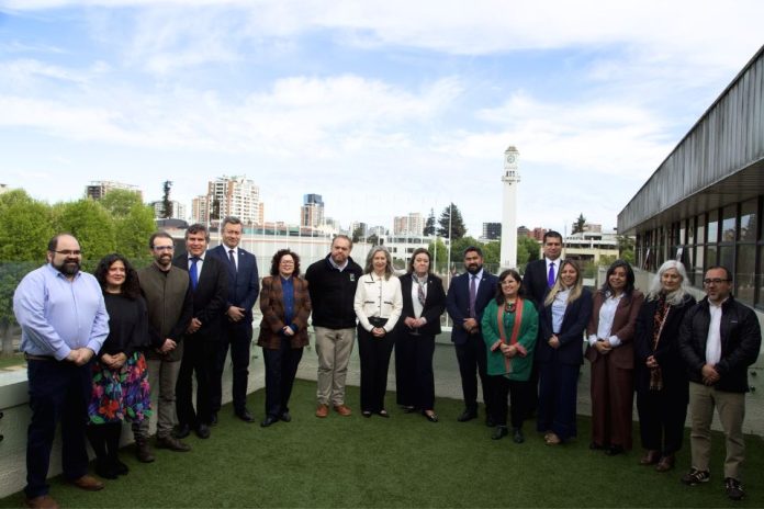 Lanzamiento CEDEUS CIN en Concepción: Autoridades gubernamentales y académicas analizan desafíos del desarrollo urbano en la región