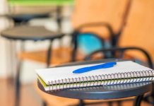 Más allá de las notas: académicos UDP analizan qué dice PISA 2025 sobre los hogares y la educación en Chile Más allá de las notas: académicos UDP analizan qué dice PISA 2025 sobre los hogares y la educación en Chile