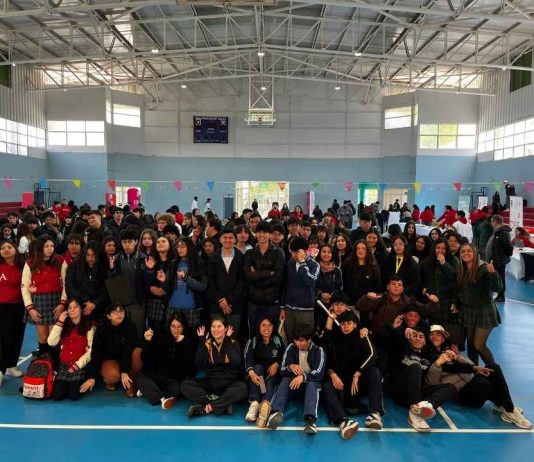 Más de 500 escolares participaron en el Abre Puertas UTalca en Campus Linares Más de 500 escolares participaron en el Abre Puertas UTalca en Campus Linares