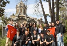 Semana i: programa académico UDD cumple 10 años conectando a estudiantes con desafíos reales